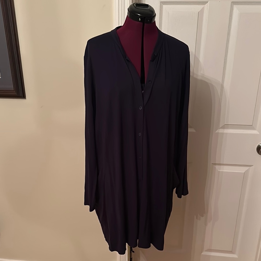 Chic Navy Button-Up - image 1